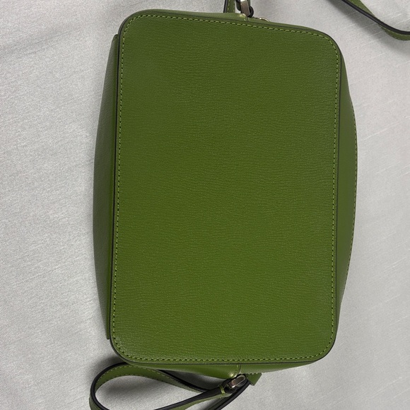 Kate Spade Vibrant Green Crossbody Bag - Picture 3 of 10